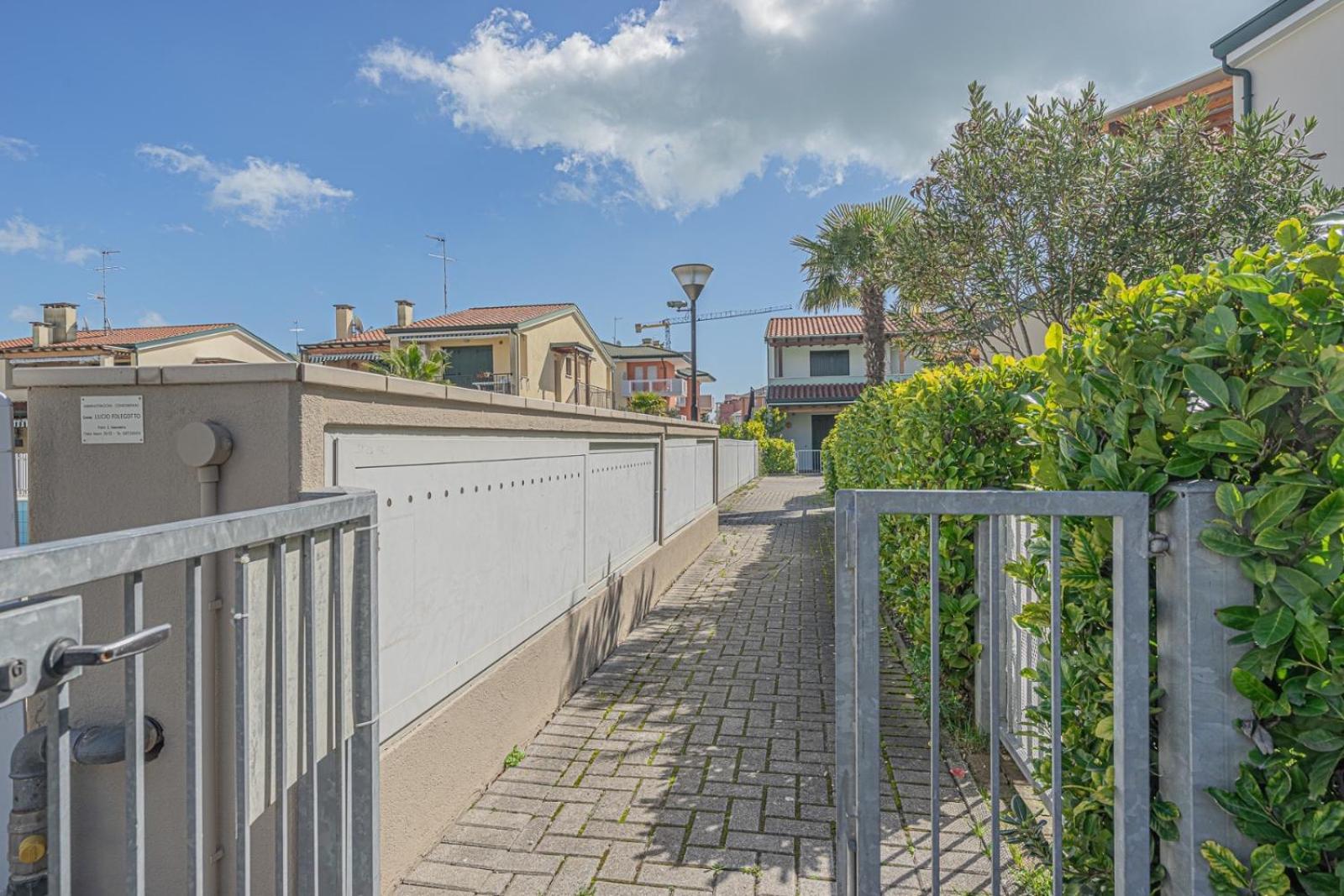 Caorle & Caorle Apartment Bagian luar foto